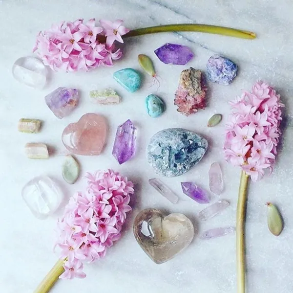 Healing crystals for crystal bed therapy in Boston