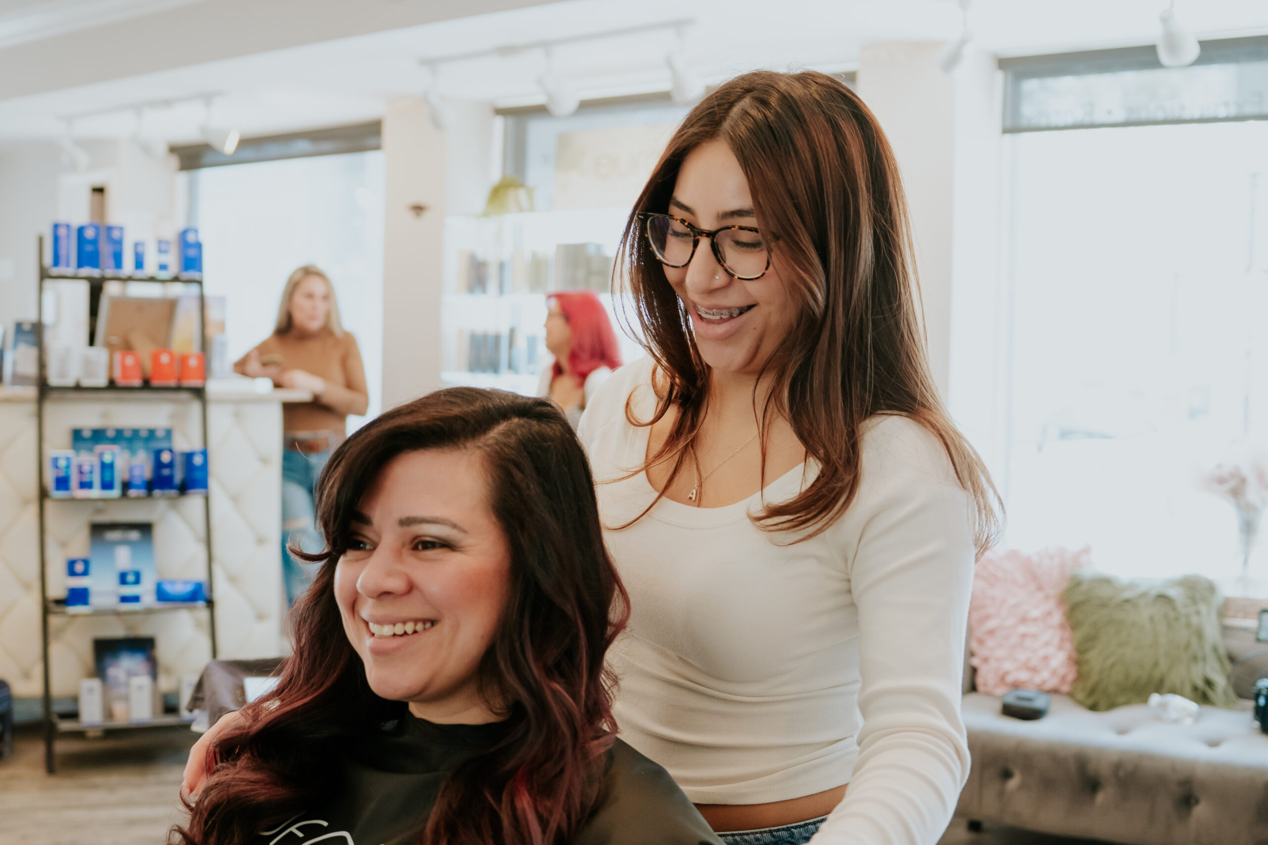 Experienced hair color specialist in Boston