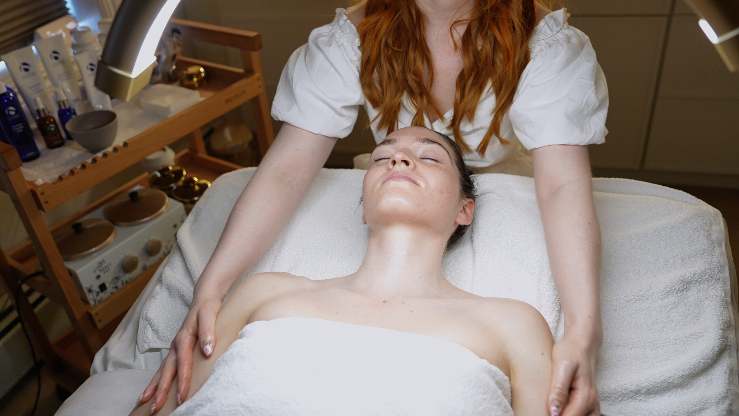 Relaxing hair wash experience at Philip Edward Salon in Boston